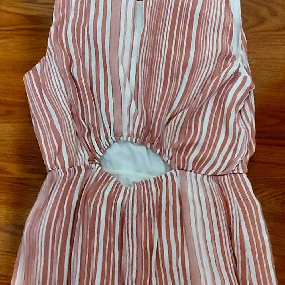 C Woman's pink stripe Dress Sz L Key Hole Back Maxi Side Slit's Sliming Feminine - Picture 8 of 10